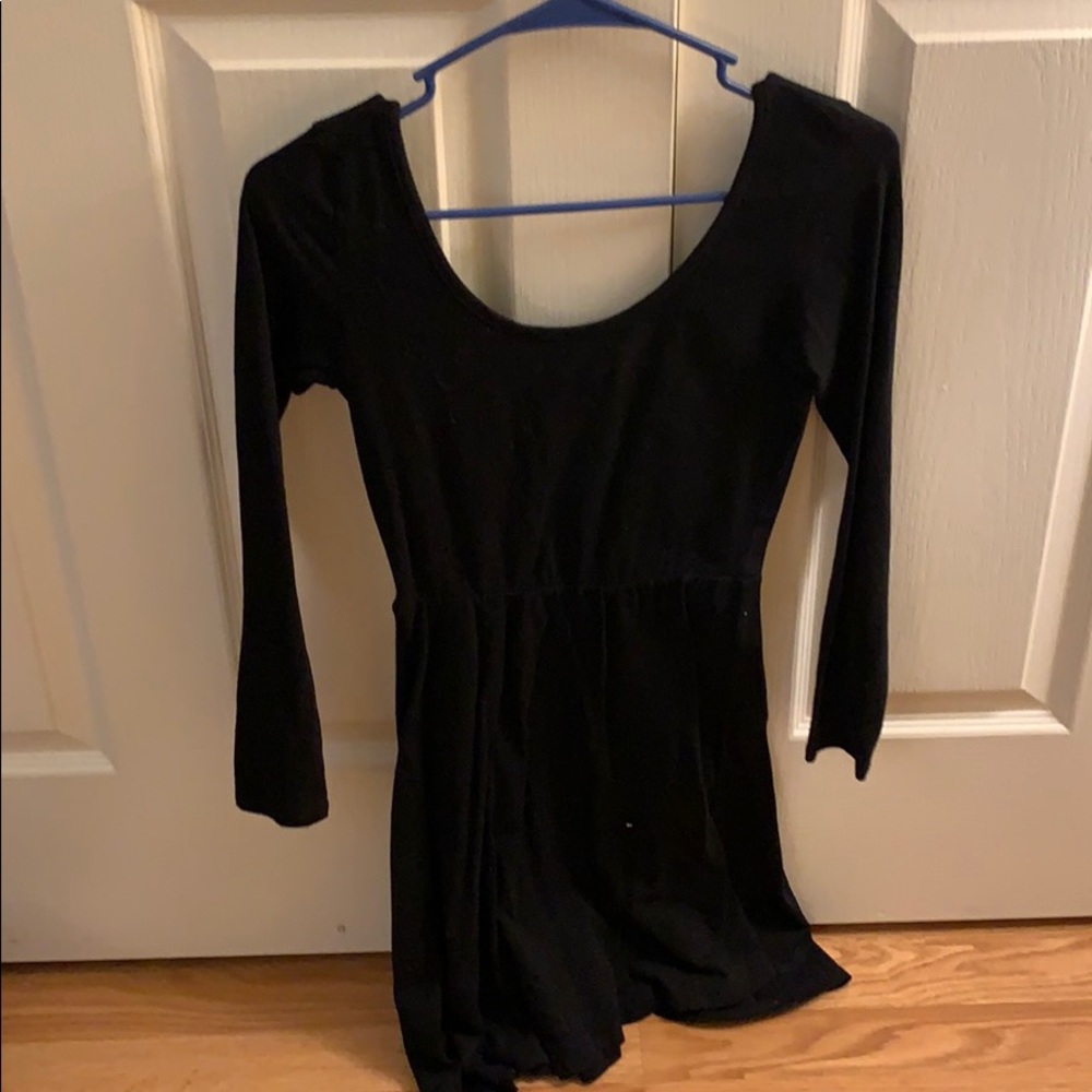 Black long sleeve dress